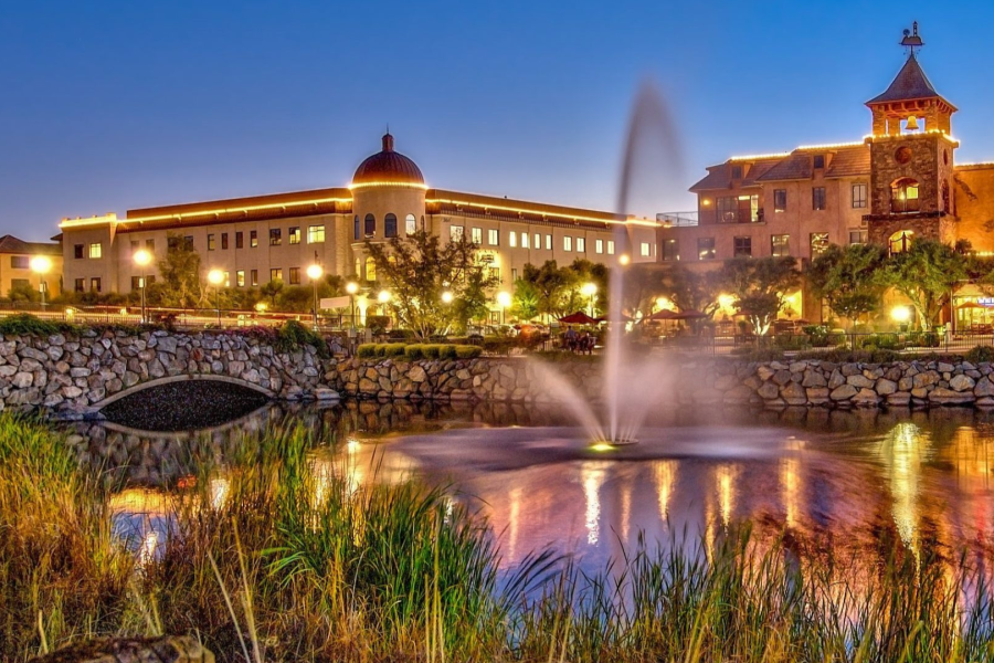 Hillside homes and town center in El Dorado Hills – El Dorado Hills web design